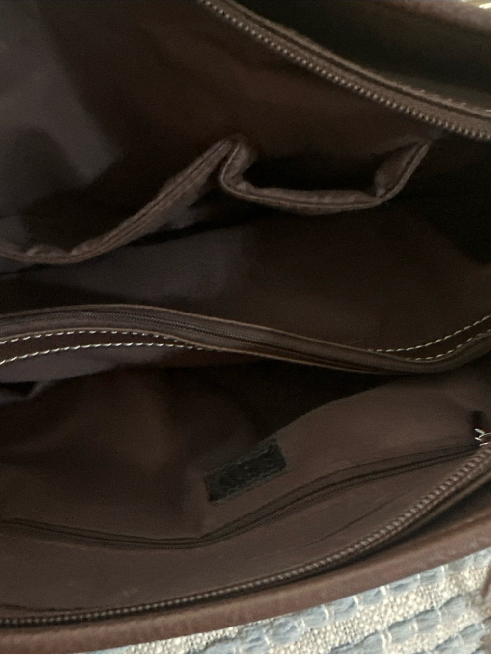 Women's Concealed Carry Purse - Western Cowhide Satchel Bag w/ Embossed Trim - Picture 5 of 8